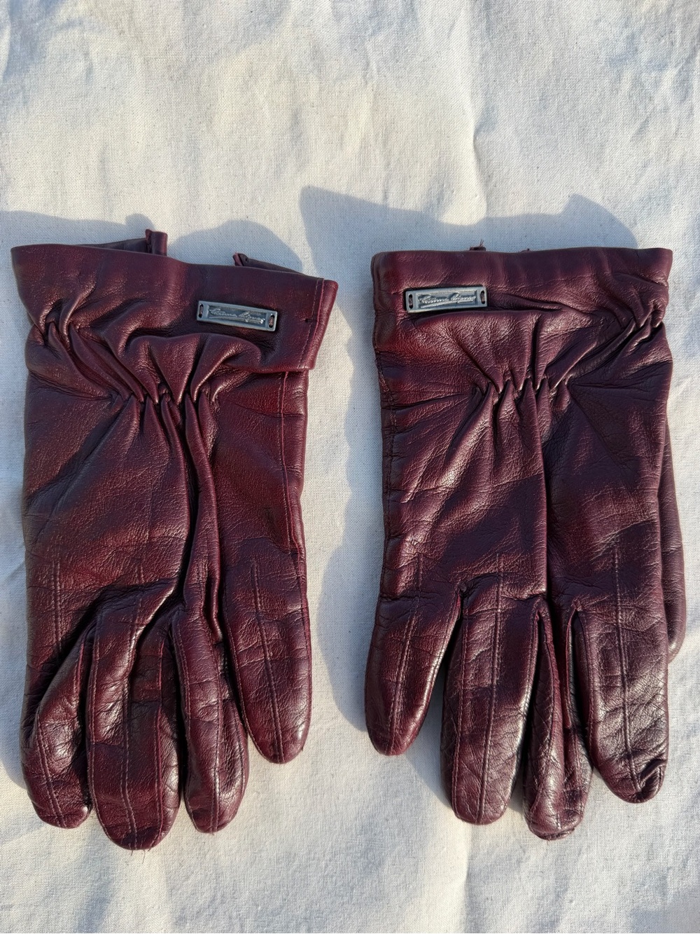 Etienne Aigner Sz 8 Vintage Wool Lined Gloves Classic Minimalist Winter